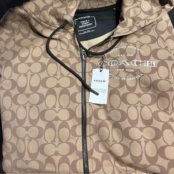 Coach Jacket - Picture 4 of 4